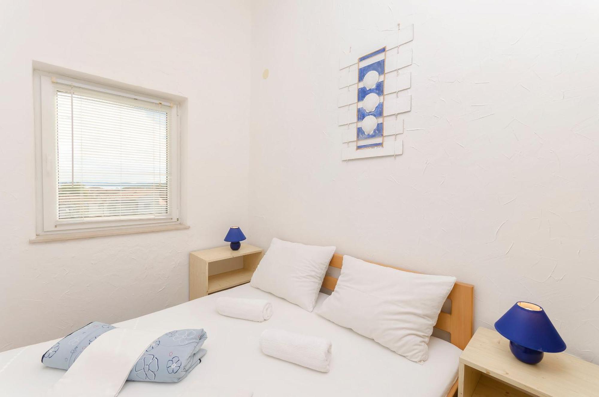 Apartments And Rooms Mladen 沃迪切 外观 照片